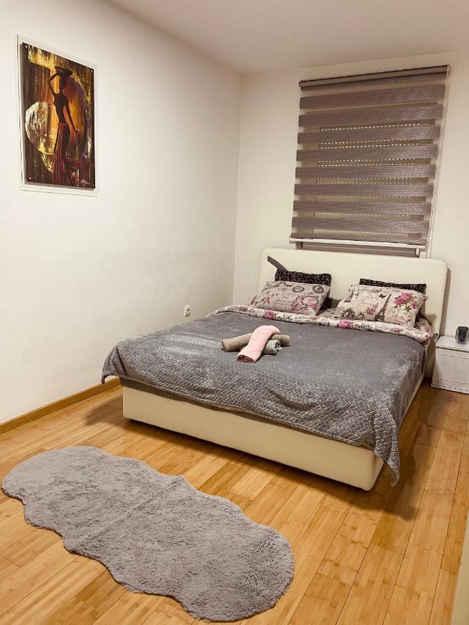 Apartman Royal 1 Doboj Exterior foto