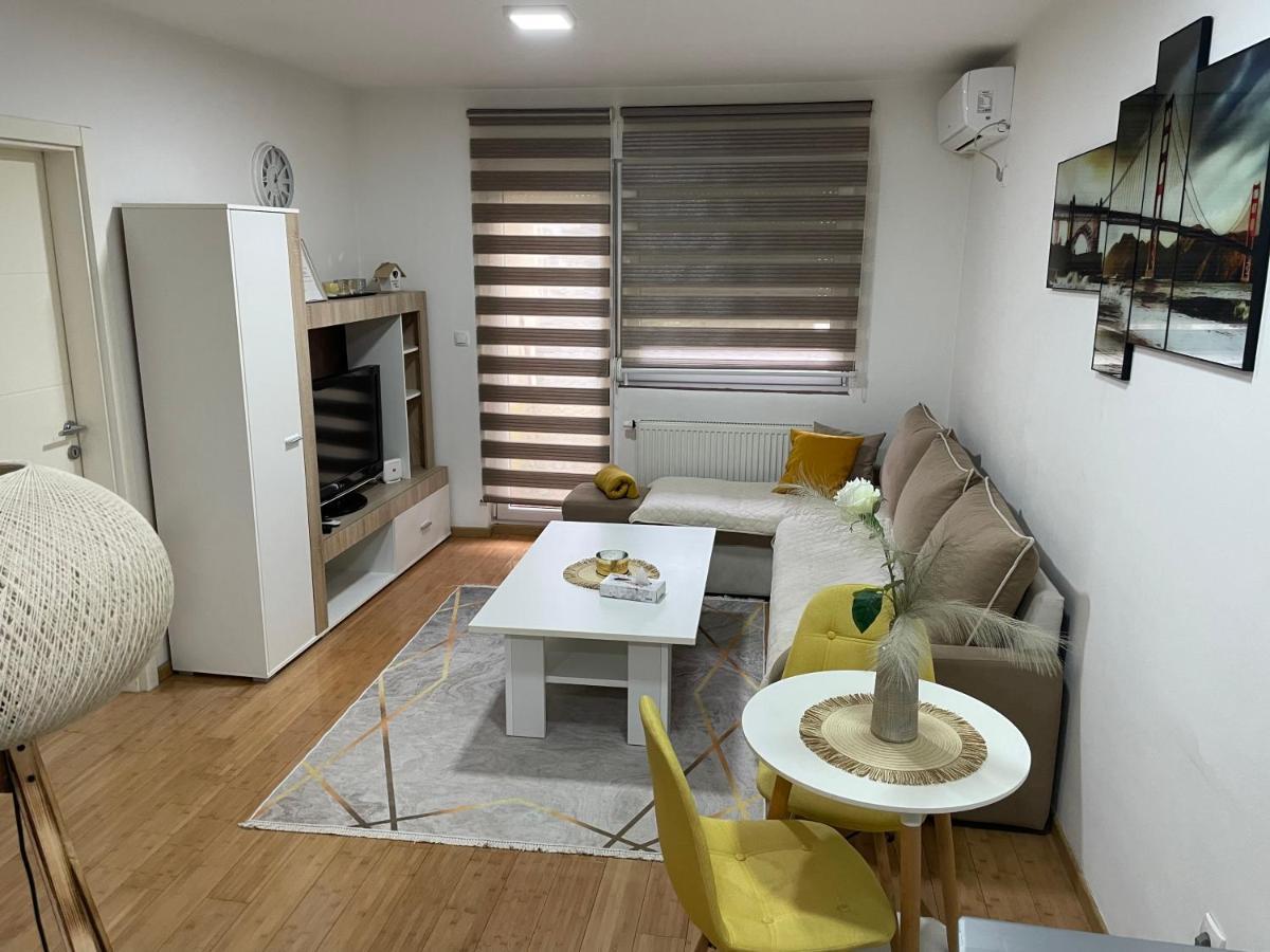 Apartman Royal 1 Doboj Exterior foto